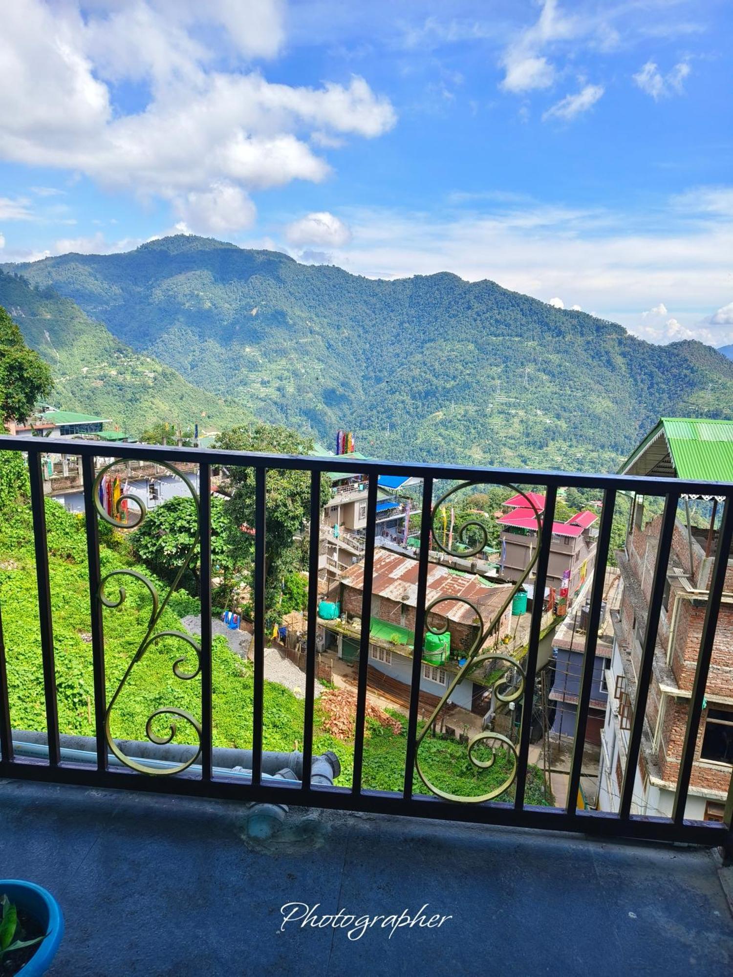 Sharthi Homestay And Lodging Namchi エクステリア 写真